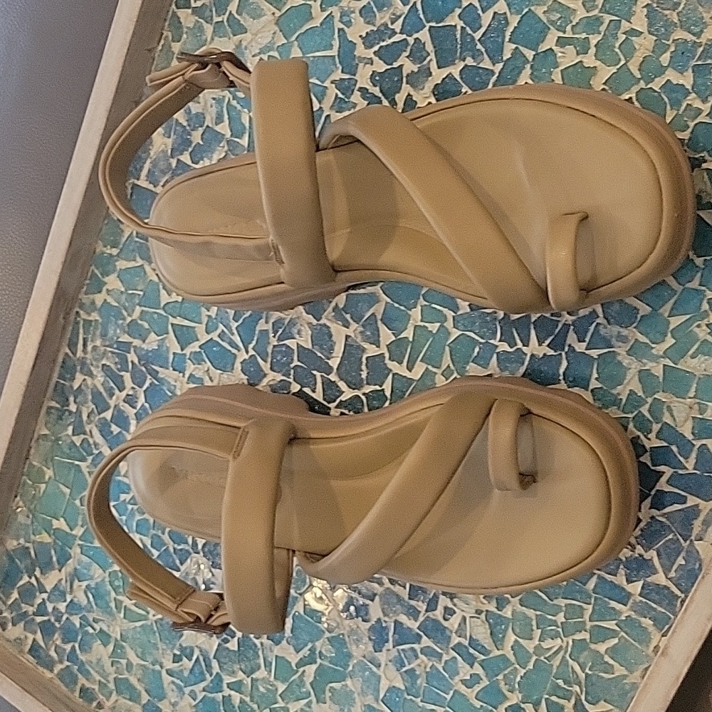 Vince Santa Cruz Platform Sandal